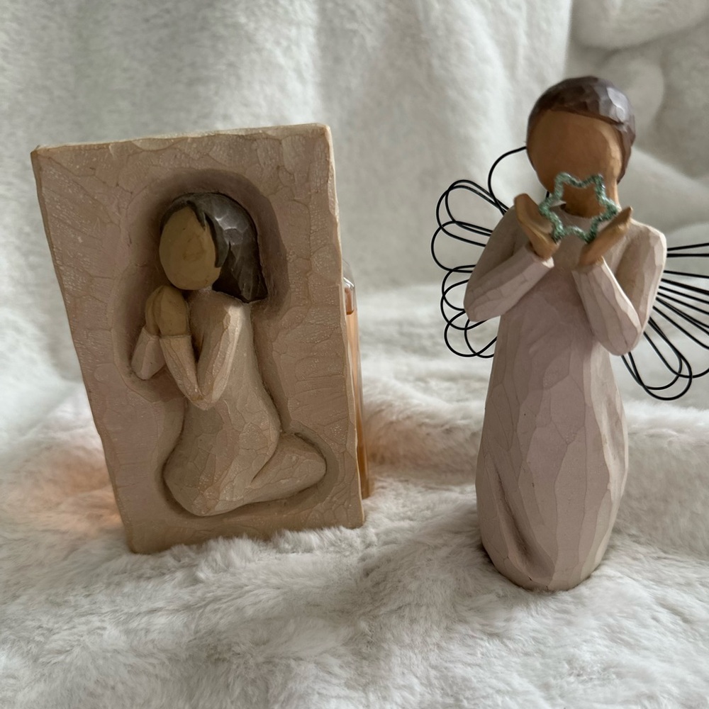 WILLOW TREE With Love Angel You Are Loved and the Prayer collectibble Figurines